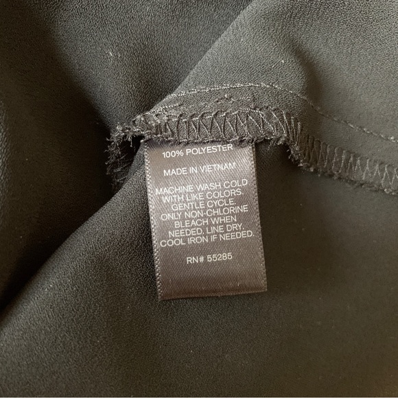 Express flutter sleeve top - Picture 3 of 4